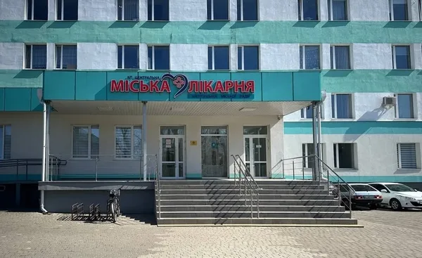 КП «Теплоенергомережа» розпочало подачу тепла до двох лікарень міста